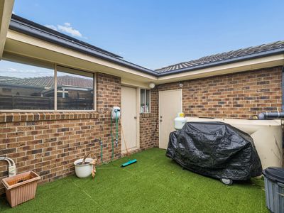 1 / 35 Duosa Road, Altona North