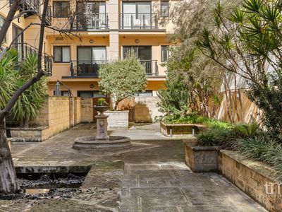 501 / 2 St Georges Terrace, Perth