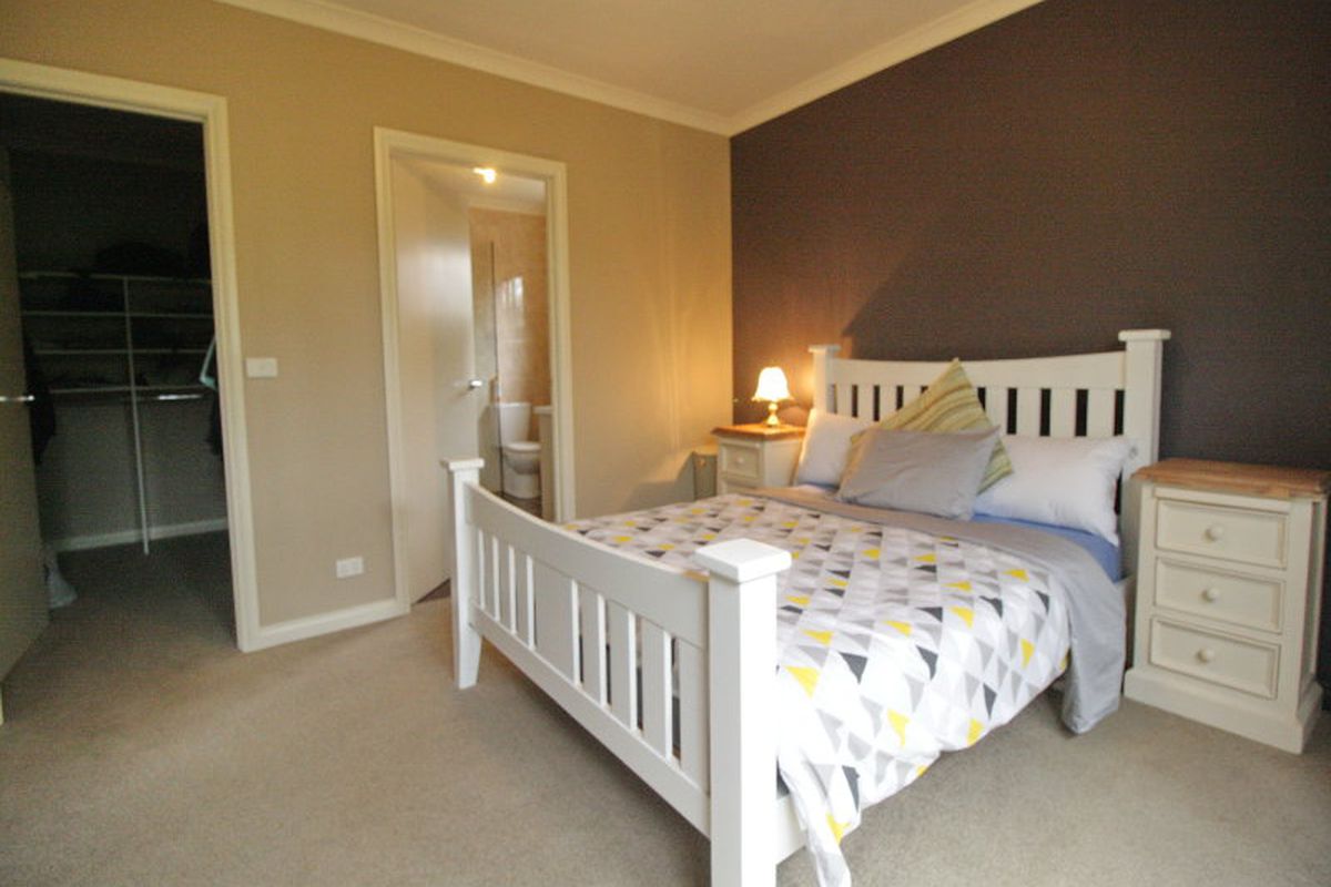 2 / 60 Highett Street, Mansfield