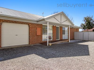 2 / 51 AZURE DRIVE , Wodonga