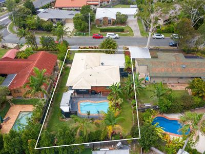 6 Niblick Street, Tewantin