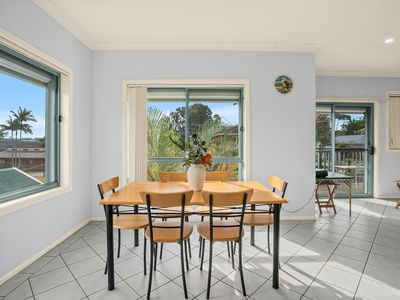2 Second Avenue, Erowal Bay