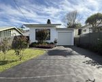 19 Montrose Street, Mannering Park