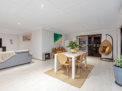 137 Lagoon Drive, Yanchep