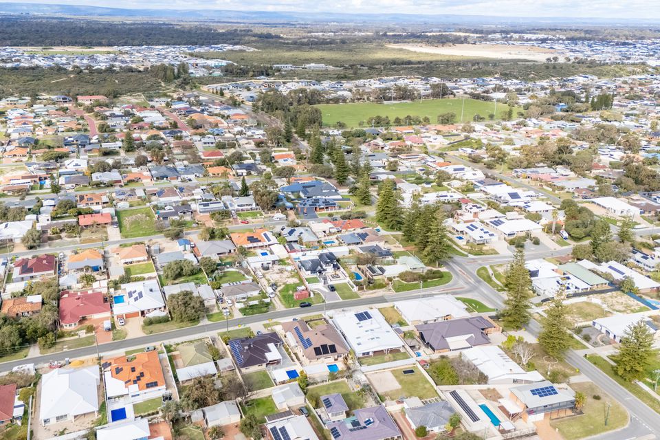 63 MURDOCH DRIVE, Singleton