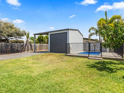 6 Jordan Close, Urangan