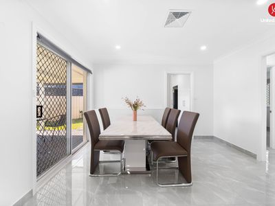 3A Rosa Place, West Hoxton