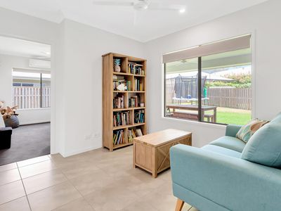 12 Sunwood Crescent, Maudsland