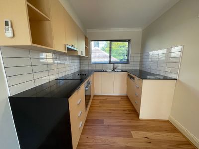 8 / 50 Eastern Beach Road, Geelong