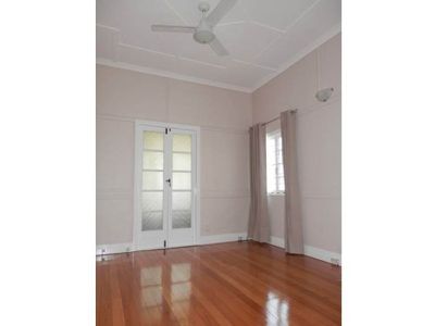54 Clifton Street, Booval