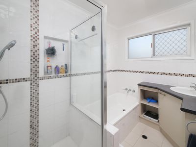 33 Dehlia Street, Marsden