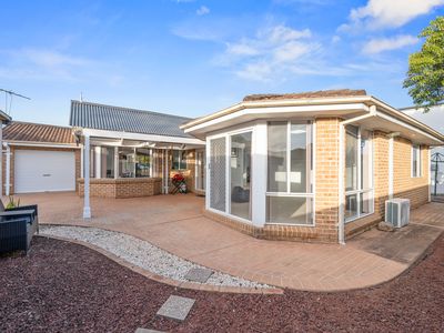 172 Leacocks Lane, Casula