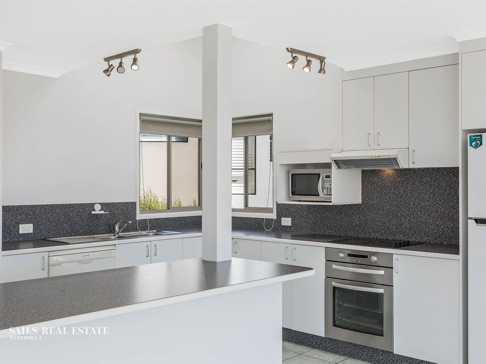 27 / 1-5 Ocean View Avenue, Merimbula