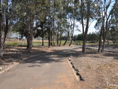 24 Timgarlen Avenue, Dubbo