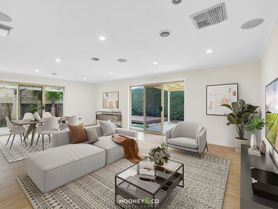 54 Ferndown Drive, Cranbourne