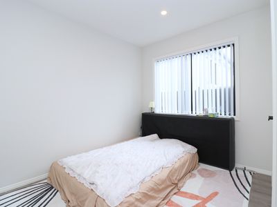 18 Southridge Road, Flat Bush