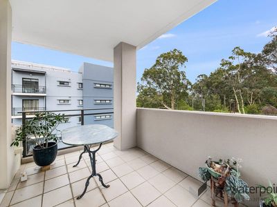 24 / 3 Bay Drive, Meadowbank