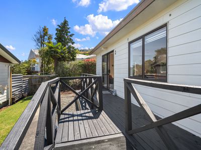 2 / 23 Towai Street, Stoke