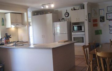 10 Retreat Circuit, Beaconsfield