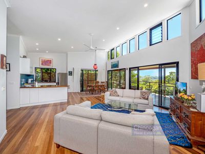 2 Coomburra Crescent, Ocean Shores