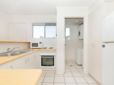 38 / 66 University Drive, Meadowbrook