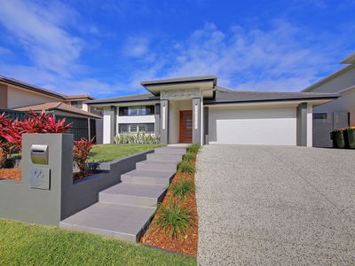 66 Feathertail Place, Wakerley