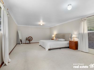216 King Creek Road, King Creek