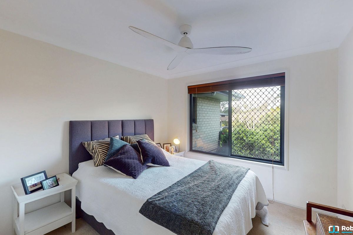 7 Nazeby Cres, Tewantin