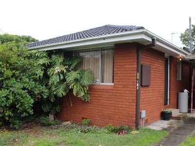 2 / 163 Princes Highway, Dapto