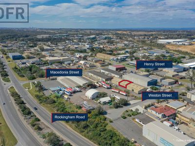 3/35 Weston Street, Naval Base
