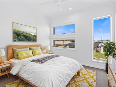 12 Livistona St, Redland Bay