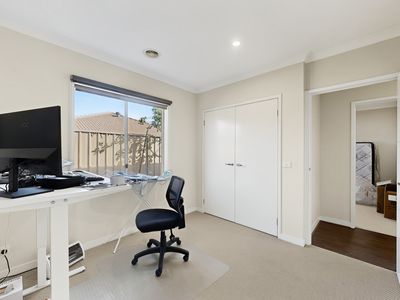 15 Jade Crescent, Cobblebank
