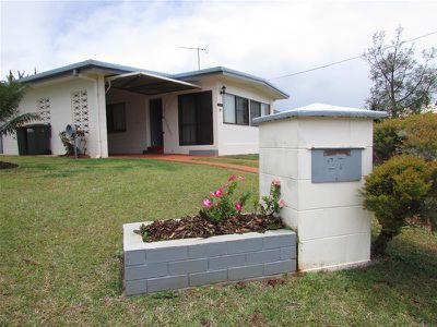 27 Cumbrian Avenue, Atherton