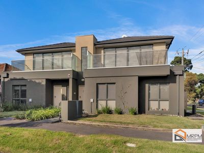 3 / 2 Wyall Street, Brunswick West