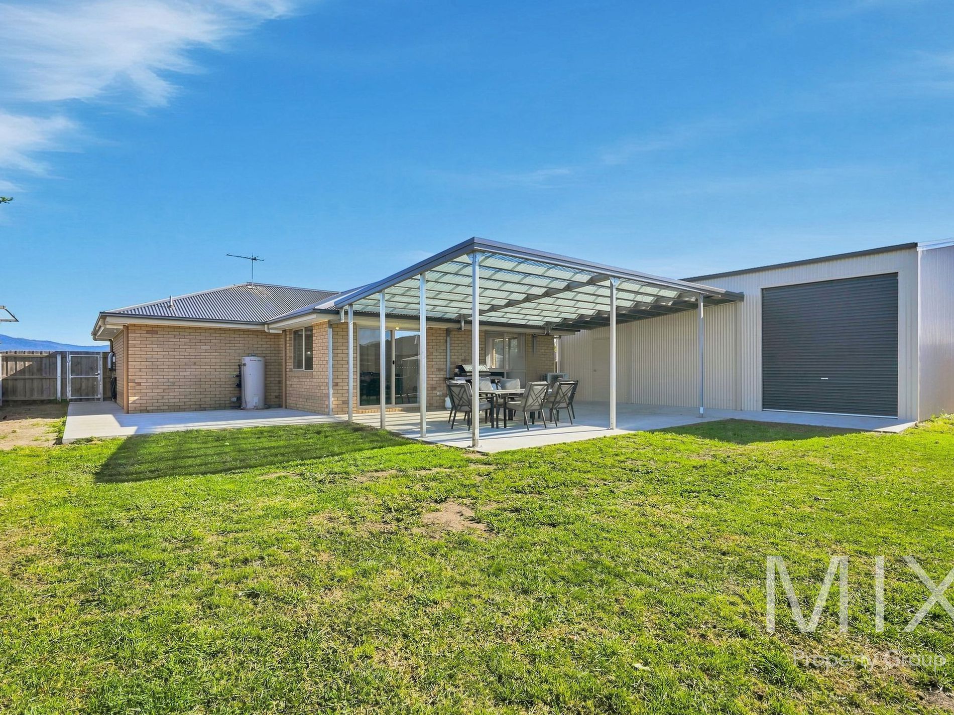 82 Menin Drive, Brighton