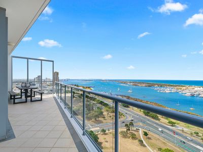 2904 / 1 Como Crescent, Southport