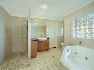 74 Jellicoe Street, North Toowoomba