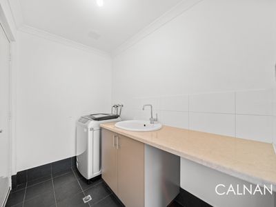 11 Agata Lane, Hammond Park