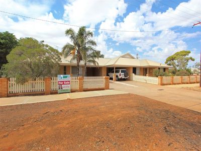 1 / 353 Egan Street, Kalgoorlie