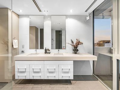 61 / 155 Adelaide Terrace, East Perth