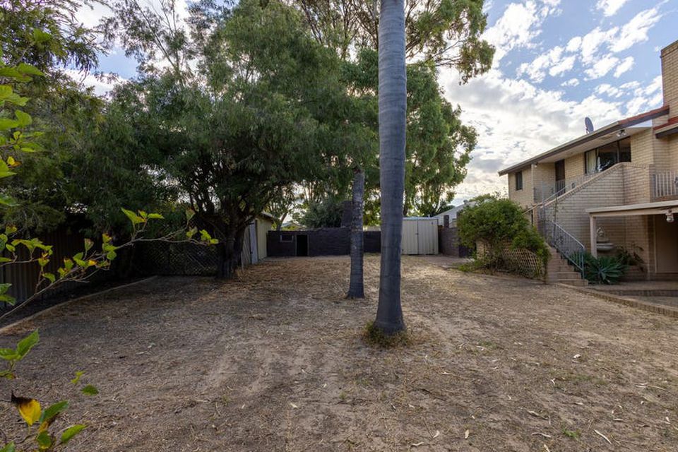 25 Liverpool Street , Shoalwater