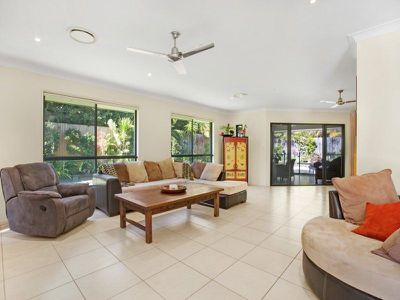 6 Hovea Place, Tewantin