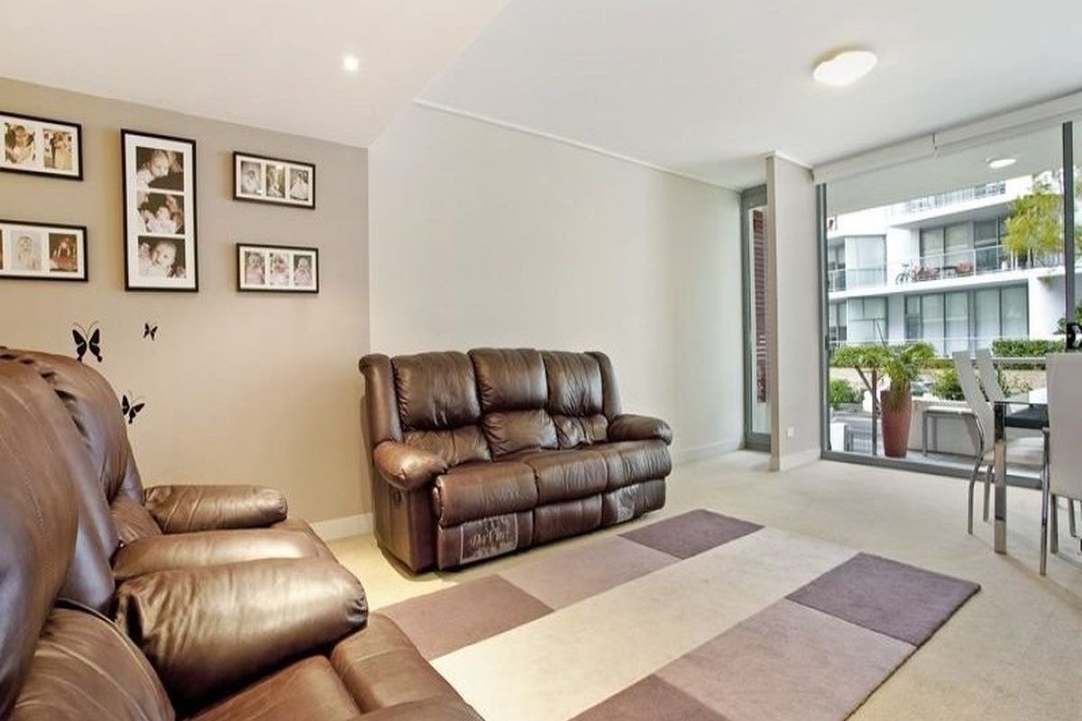 9 Jean Wailes Avenue, Rhodes