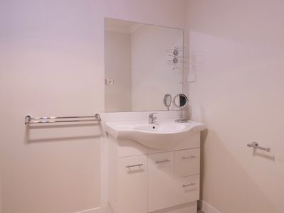 20 Harry Crescent, Hamilton Valley