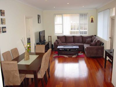 18 / 42 President Avenue, Kogarah