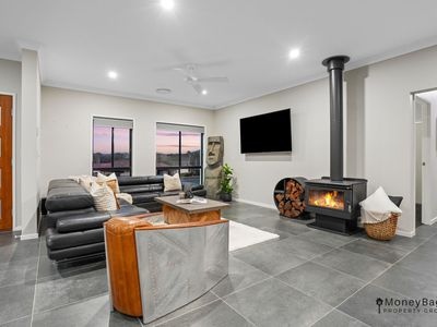 12-16 Martin Place, Tamborine