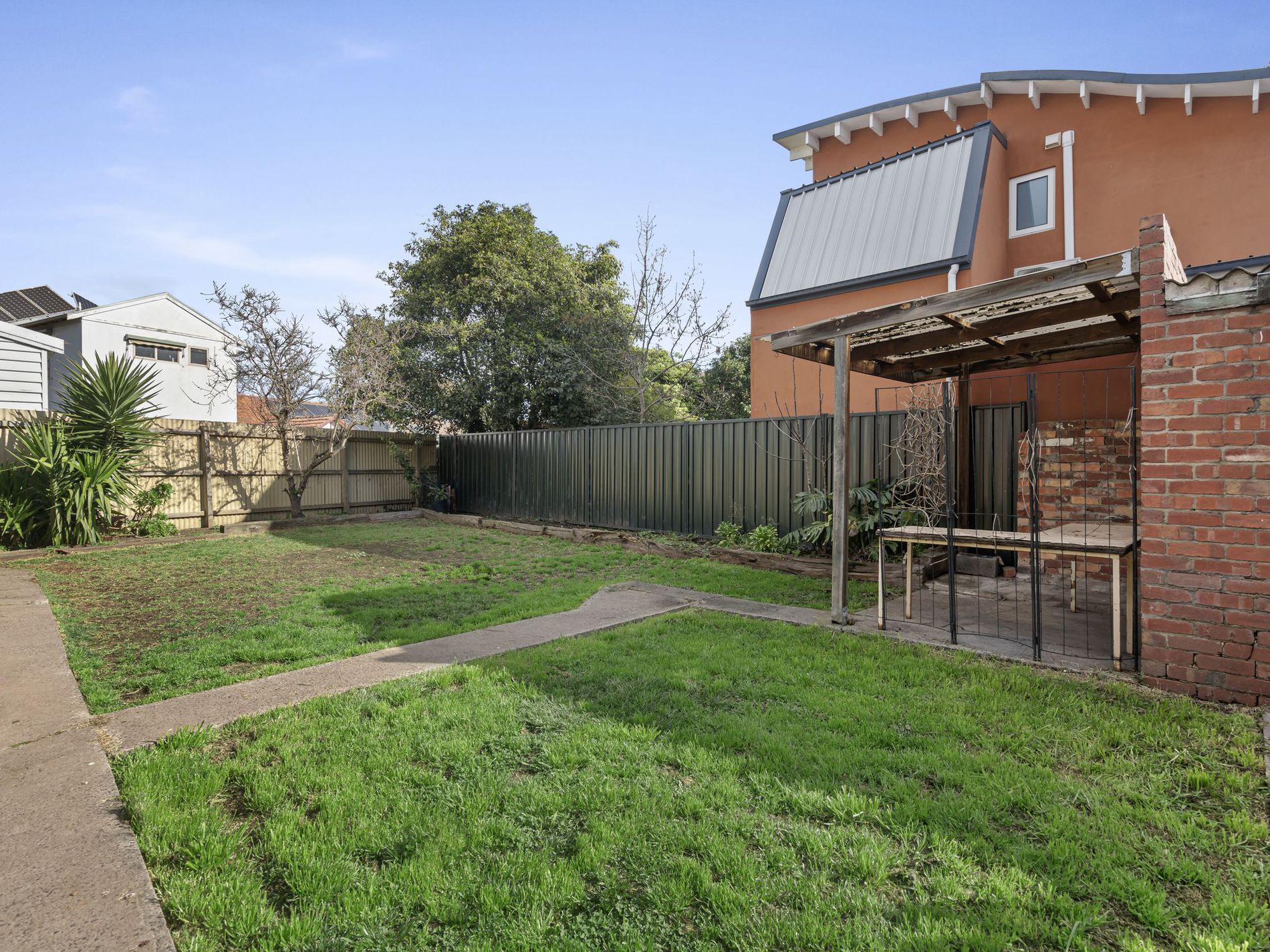 85 Murray Road, Coburg