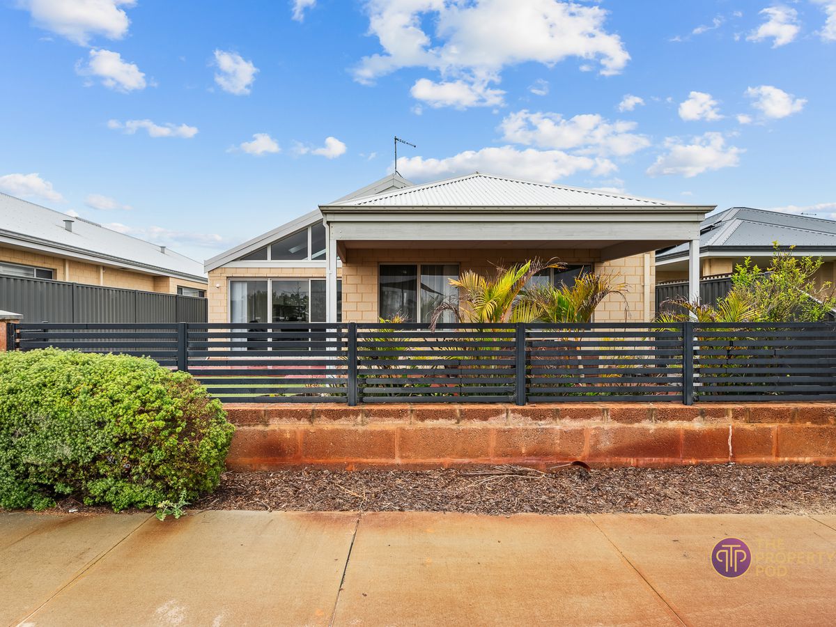 17 Simcoe Way, Caversham