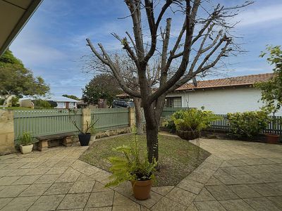 100 Sydenham Road, Doubleview