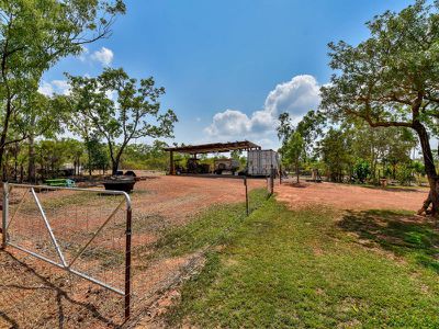 105 Cox Peninsula Road, Berry Springs